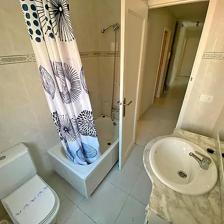 Apartment 3000 *